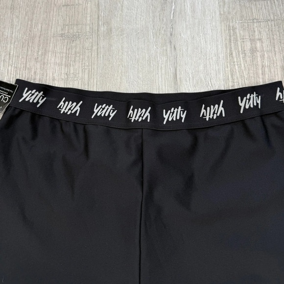 Yitty Major Label High Waist Leggings - Size 1X - Picture 4 of 5